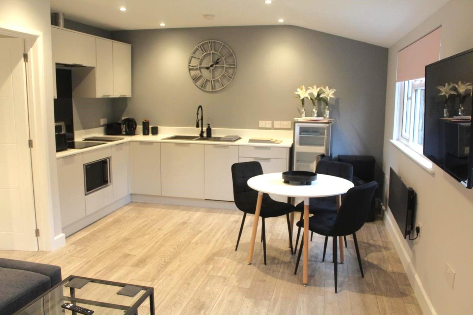 The Garden Cabin ريدينج المظهر الخارجي الصورة
